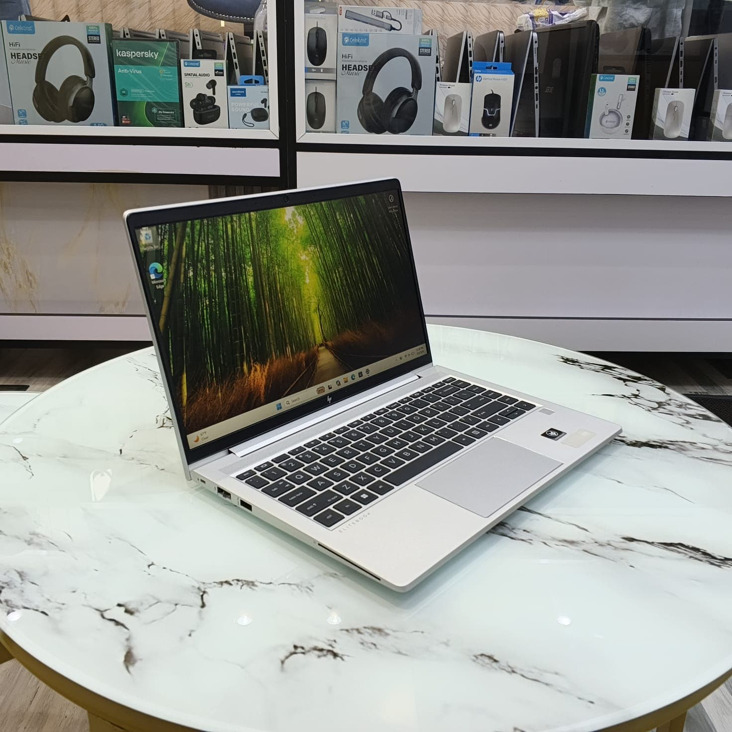 HP ELITEBOOK 645 G9 — view 1
