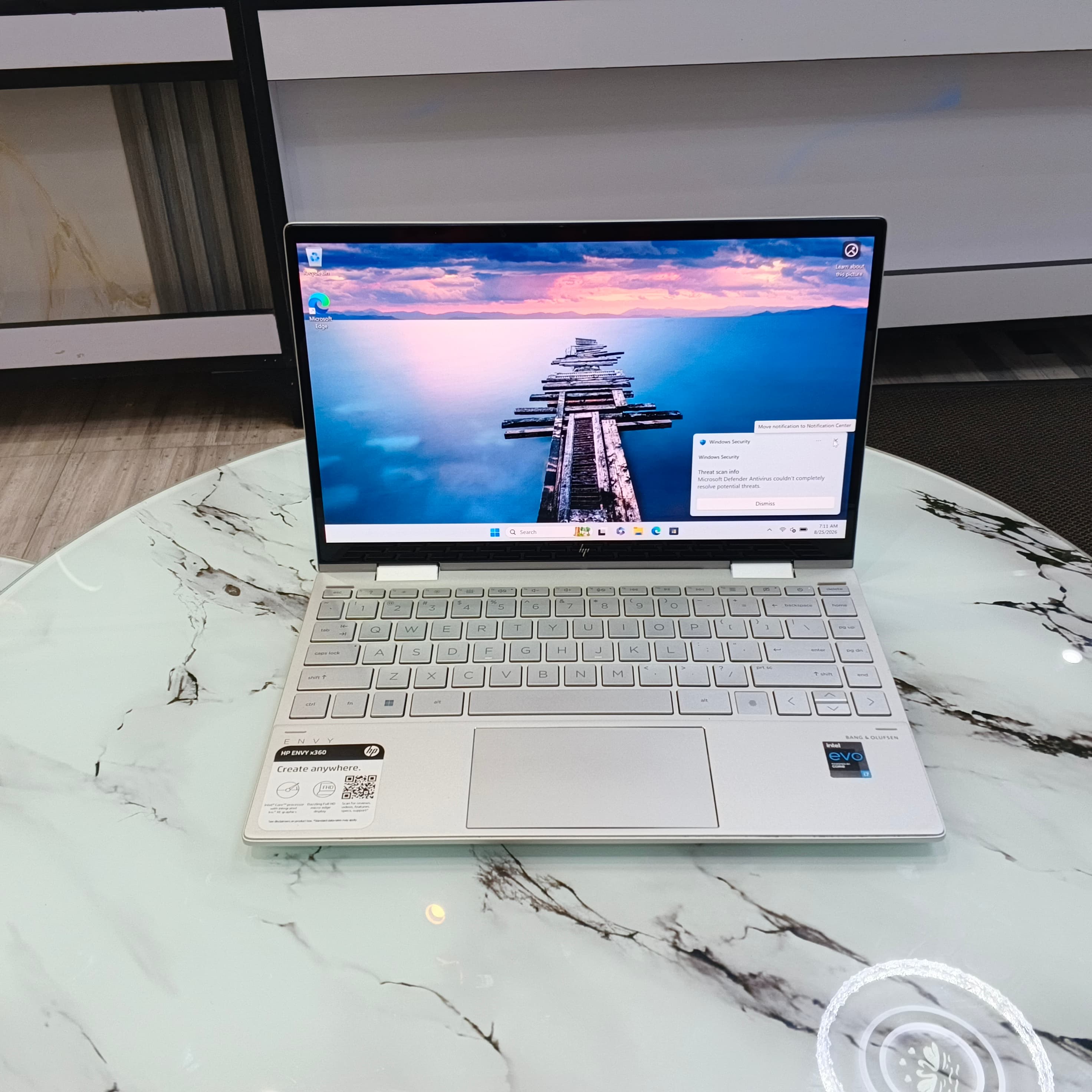 HP Envy 13 — view 1