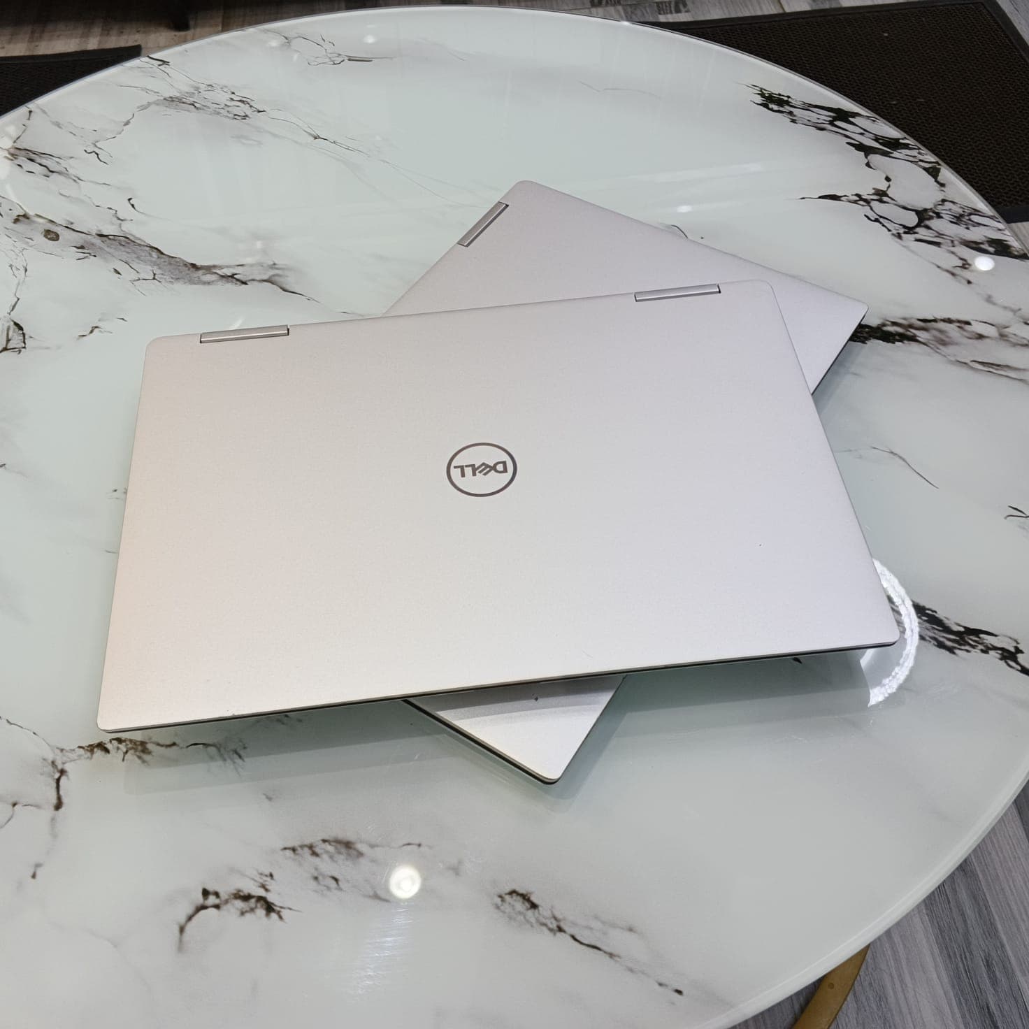 DELL XPS 13 7390 — view 1