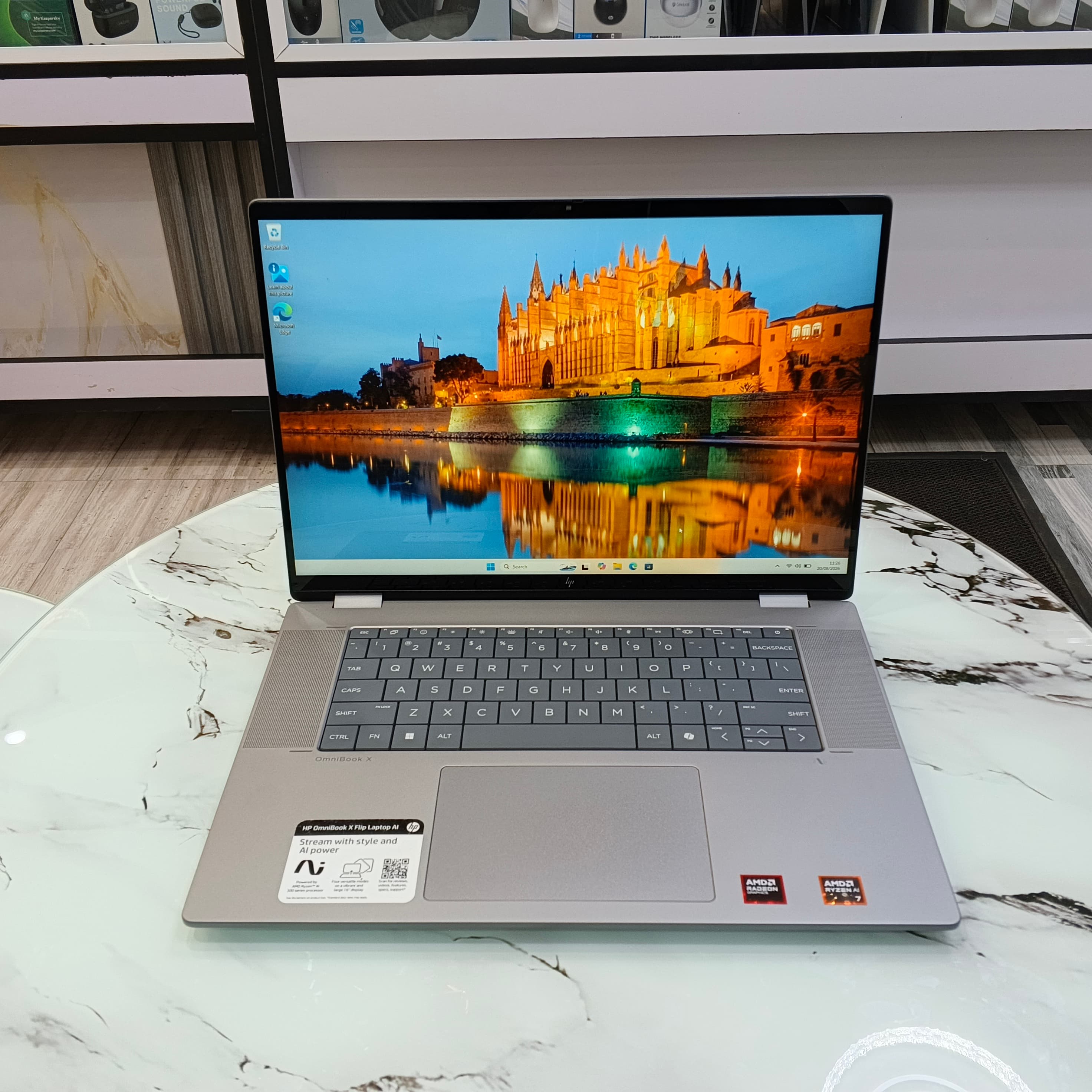 HP Omnibook X Flip Laptop 16 — view 1