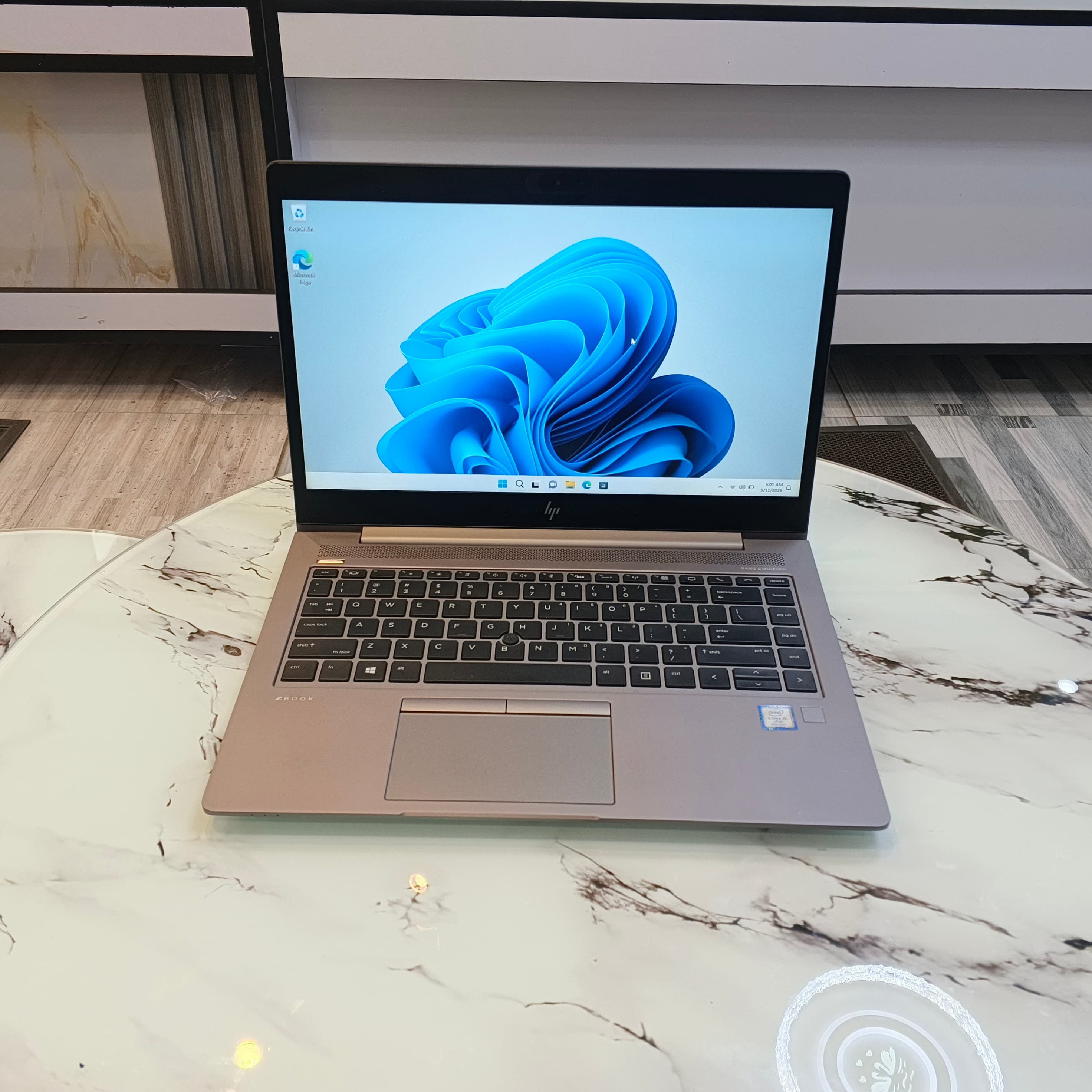 HP ZBook 14u G5 — view 1