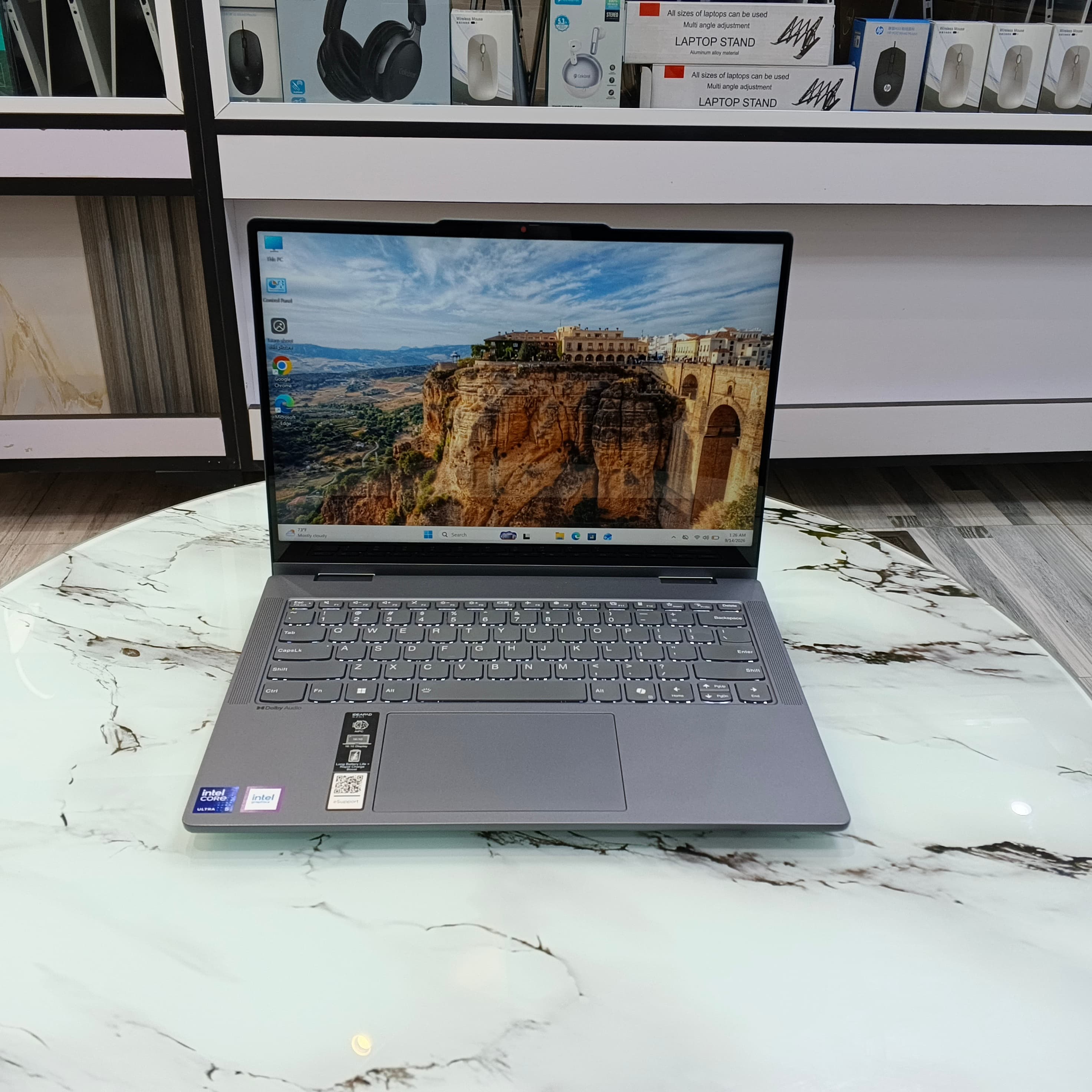 Lenovo IdeaPad 5i — view 1